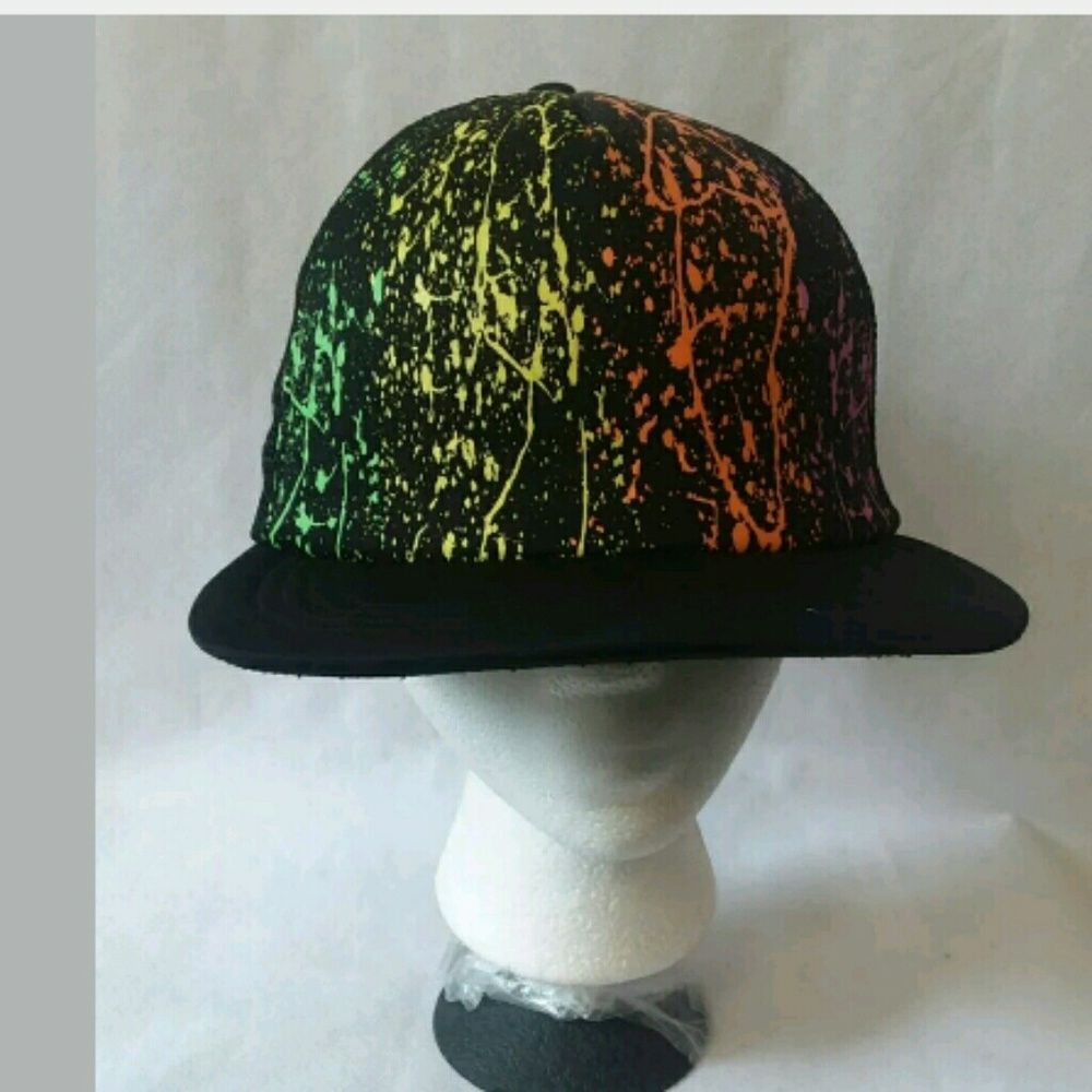 Amscan NWT Mens Graffiti Snapback Hat Cap Mesh Foam Back Streetwear